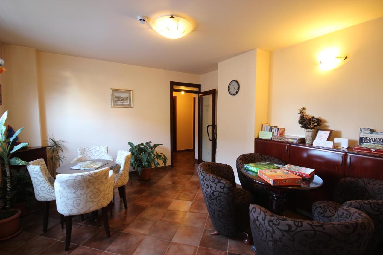 בנסקו Bizev Hotel מראה חיצוני תמונה